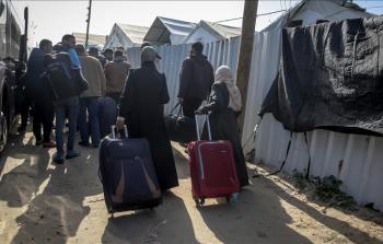 صورة أرشيفية توثق وصول عائدين إلى غزة عبر معبر رفح