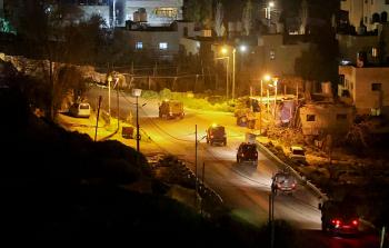 قوات الاحتلال تواصل اقتحام بلدة بيت فوريك منذ عصر السبت، عقب هجوم نفذه مستوطنون