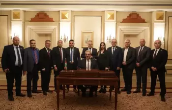 أعضاء لجنة التكنوقراط الفلسطينية التي ستتولى إدارة شؤون قطاع غزة