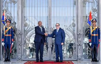 أكد خبراء أن تحذيرات وزير الخارجية المصري تعكس تحوّلًا واضحًا في موقف الدولة (أرشيفية)