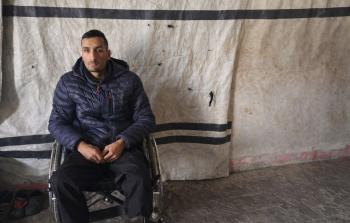 يقول صابر مشتهى: ويضيف: 