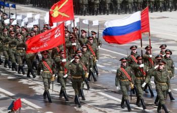جنود روس خلال العرض العسكري بمناسبة يوم النصر في موسكو (أرشيف)