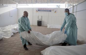 جثامين الشهداء داخل المشرحة (أرشيفة)