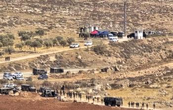 تهجير تجمع شلال العوجا جرى على عدة مراحل متتالية، تحت ضغط العنف الاستيطاني