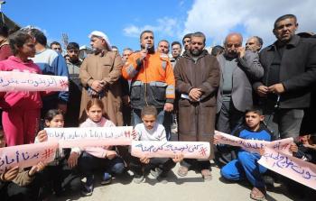 وقفة شرق حي الزيتون بغزة للمطالبة بتسريع الإغاثة والإعمار بشكل حقيقي