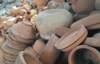 أواني الفخار في غزة (تصوير: فلسطين أون لاين)