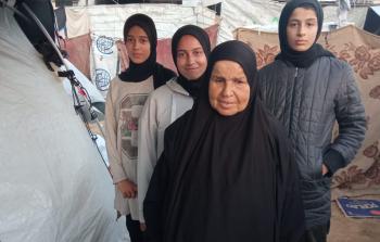 أم عوني فقدت ثلاثة من أبنائها وكذلك منزلها