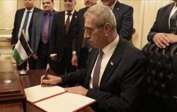 أعضاء لجنة التكنوقراط الفلسطينية التي ستتولى إدارة شؤون قطاع غزة