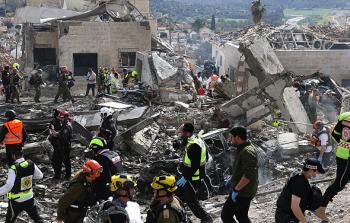 من موقع سقوط صاروخ إيراني في بيت شيمش