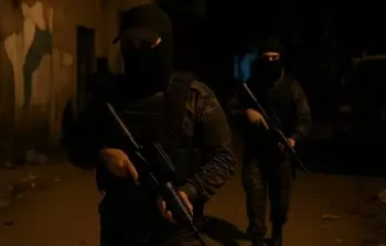 كمين محكم يوقع العصابات العميلة جنوب خانيونس: قتلى وجرحى