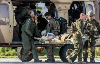 نقل إصابات من جنود الاحتلال عبر مروحية عسكرية