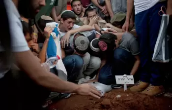 13 قتيلاً ومئات الجرحى في 