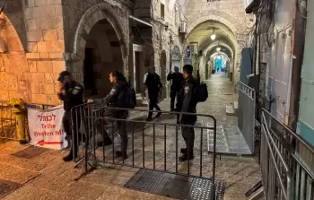 قوات الاحتلال تحول مداخل الوصول إلى الأقصى لثكنة عسكرية