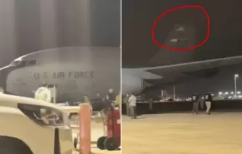 جانب من تحطم ذيل الطائرة الأمريكية التي سقطت في العراق (مواقع التواصل)