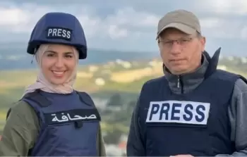 الصحفيين علي شعيب وفاطمة فتوني