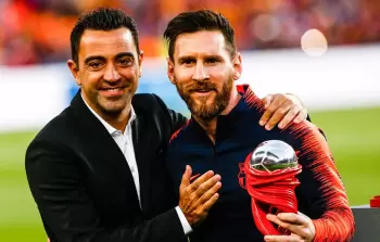 ليونيل ميسي وتشافي هيرنانديز