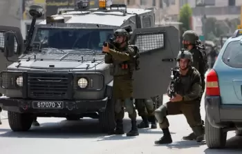 قوات الاحتلال تطلق النار تجاه المواطنين في الضفة الغربية