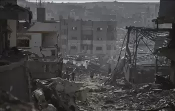 الدمار في أحد الأحياء التي قصفها الاحتلال في قطاع غزة (أرشيفية)