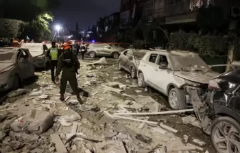 آثار صواريخ إيرانية في الأراضي المحتلة