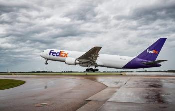 فرنسا.. منظمة يهودية تقاضي شركة FedEx بتهمة التواطؤ بالإبادة في غزة