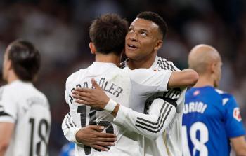 مبابي يحتفل بتسجيل الهدف الأول لريال مدريد