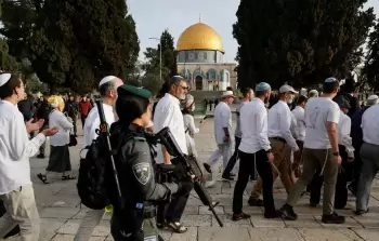 اقتحام مستوطنين للمسجد الأقصى