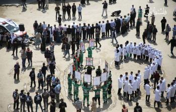 وقفة للطواقم الطبية في غزة تضامنًا مع كوادرهم الأسرى في سجون الاحتلال