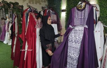 هالة الدعالسة تحلم بامتلاك أتيليه كبير إلى جانب مشغل الخياطة