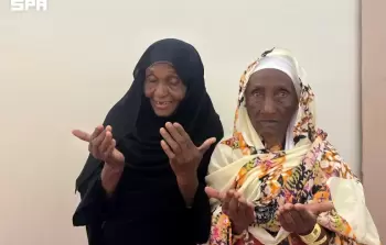 الابنة مريم النور ووالدتها