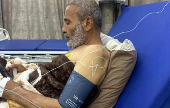 ماهر خير الدين على سرير المرض