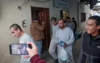 أسرى محررين داخل مستشفى شهداء الأقصى - (صورة أرشيفية)