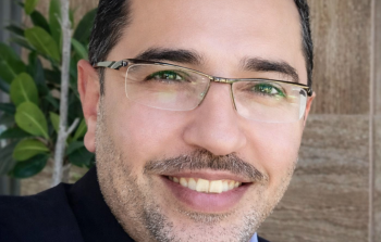 الأكاديمي محمد حسونة