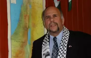 الناشط الفلسطيني عمر فارس