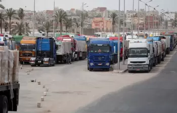 غياب مدخلات الإنتاج وقيود المعابر يعطلان مسار التعافي (أرشيف)