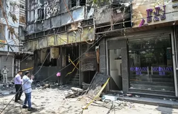 اندلع حريق في فندق بمنطقة مالفيا ناجار جنوب العاصمة الهندية نيودلهي