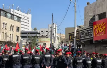 السلطات الأردنية تمنع مسيرة تضامنية مع غزة والملتقى الوطني يندد بالقرار
