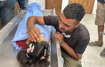 شهيدة طفلة بقصف غربي خانيونس