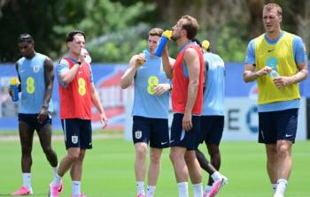 لاعبو المنتخب الإنجليزي في أوقات التدريب