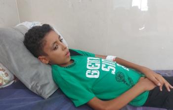 الطفل سعيد جودة على سرير المرض