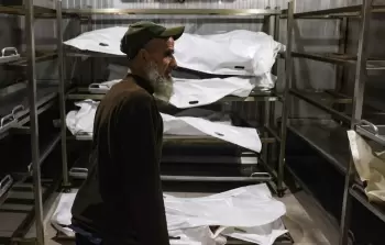 قصف منزل عائلة المصري أسفر عن مقتل الأب والأم وأطفالهم الأربعة