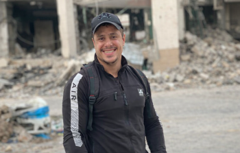 الرياضي بلال حرارة  ارتقى شهيدا مع زوجته وطفليهما في قصف إسرائيلي سوى منزلهم بالأرض دون سابق إنذار