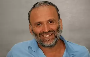 الأسير نظمي أبو بكر
