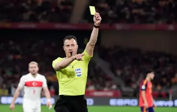 الاتحاد الأوروبي لكرة القدم يخفف عقوبة تراكم البطاقات الصفراء في بطولاته