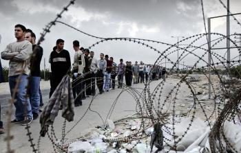 العمال الفلسطينيون يشكلون ركيزة أساسية في قطاعات حيوية في الداخل المحتل لاسيما البناء والزراعة