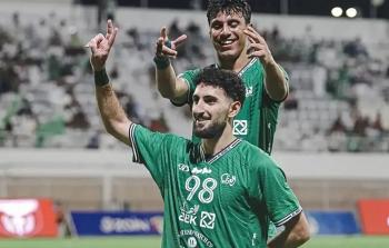 لاعب المنتخب الوطني زيد القنبر