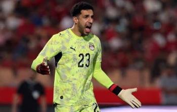 حارس مرمى الأهلي مصطفى شوبير