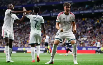 إسبي يحتفل بتسجيل هدف الفوز لريال مدريد