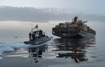 إيران وأميركا في مواجهة بحرية مفتوحة 