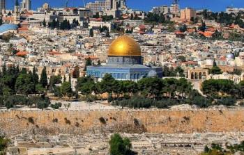 الاحتلال يصعّد حرب التهويد في القدس