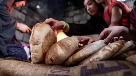 عودة أزمة الخبز إلى غزة في ظل تشديد الحصار على القطاع